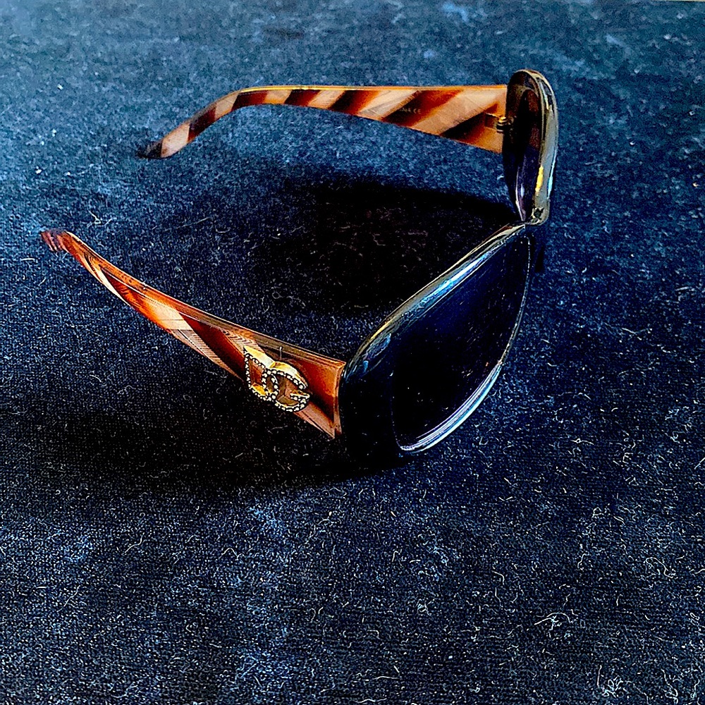 DG Striped sunglasses